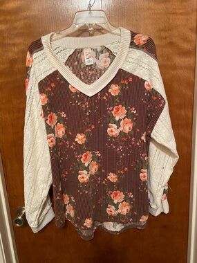 Floral and Lace Tunic Too